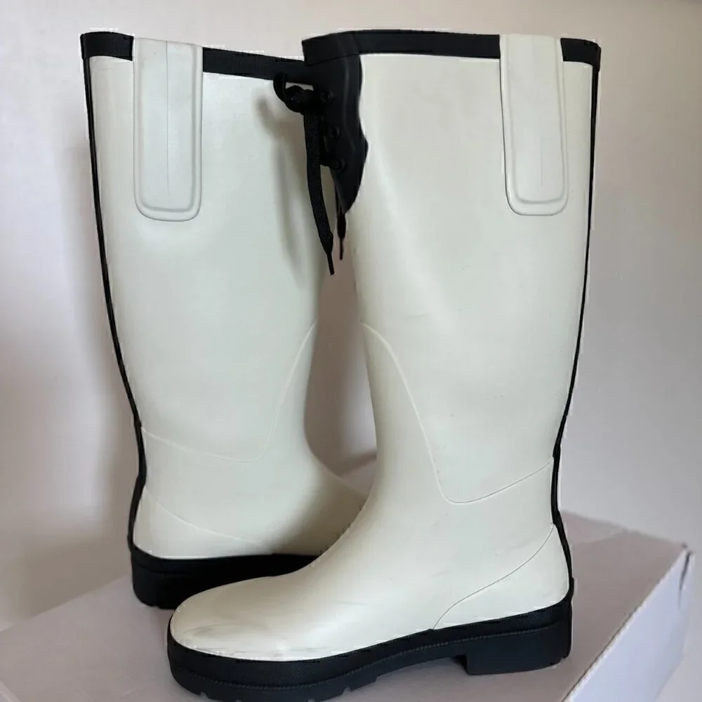 Tretron Lacey Lace Up Boot in White/Black